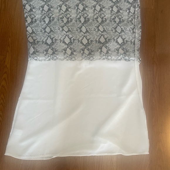 Socialite Camisole Top - Picture 10 of 14